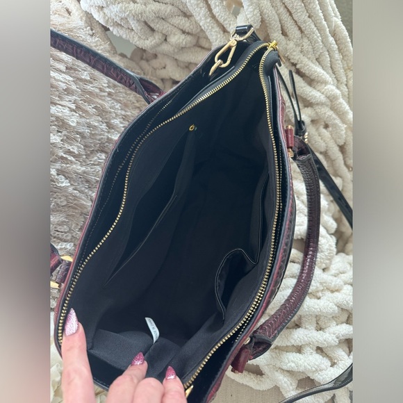 Stauer Avalon crocodile embossed purse - Picture 8 of 10